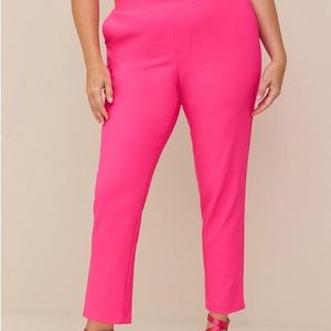 Torrid Pull on Pink tapered Pants 2x short